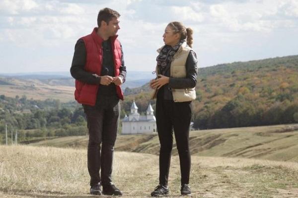 Observator arată "România copiilor căsătoriţi"