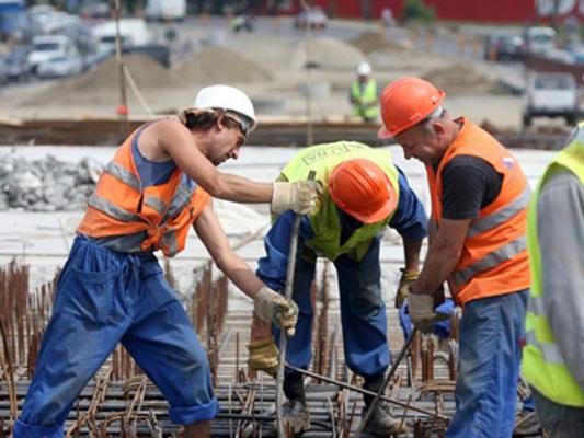 SE SCHIMBĂ TOTUL! Cea mai BUNĂ VESTE pentru românii care lucrează în străinătate! Anunţul făcut de GUVERN