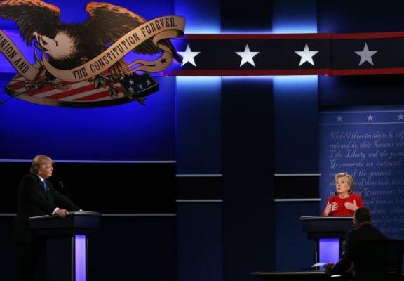 Alegeri prezidenţiale SUA. ULTIMA DEZBATERE televizată Hillary Clinton - Donald Trump va avea loc în această noapte