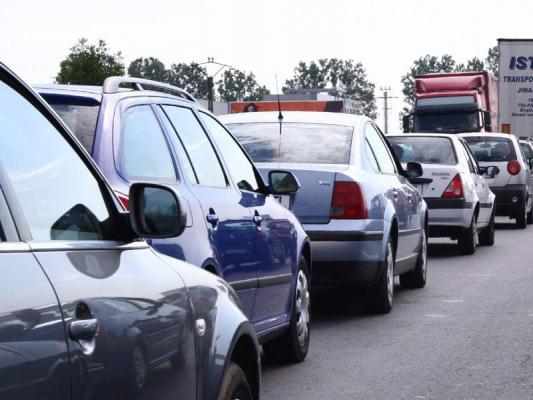DISPARE TAXA AUTO. Schimbarea care îi va AFECTA pe toţi ROMÂNII!