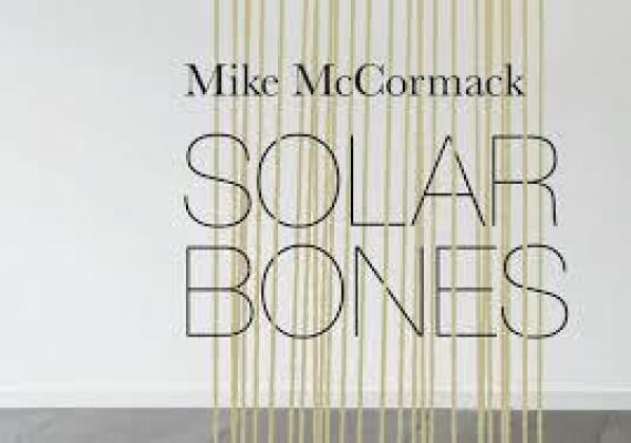 Un roman scris sub forma unei singure fraze, premiat cu 10.000 de lire sterline