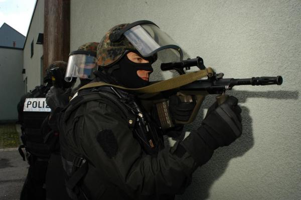 Atentat dejucat în Austria: un simpatizant ISIS a fost arestat