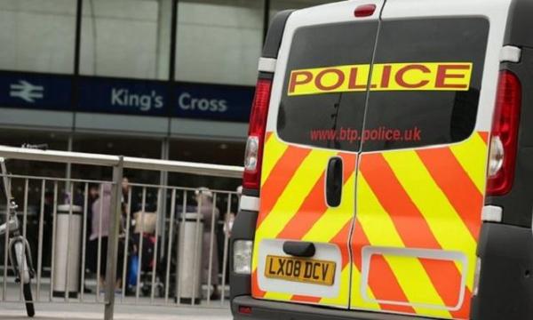 Panică pe străzile din Londra. Autorităţile sunt în ALERTĂ