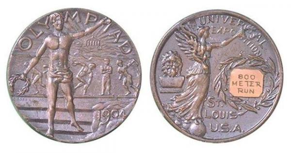 ISTORIA JO: Ediţia a treia a Olimpiadei, din 1904, a fost prima la care s-au acordat medalii de aur, argint şi bronz. Întrecerea din SUA a durat aproape cinci luni