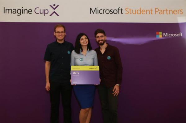 Cinste lor! Trei studenți români au câștigat finala Microsoft Imagine Cup 2016