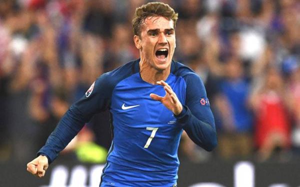 EURO 2016: Goooool, Franţa. Francezii conduc cu 1-0 în faţa campioanei mondiale