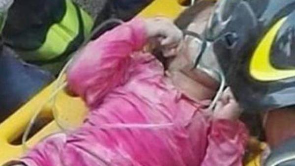 Te vei emoţiona până la lacrimi! Mesajul sfâşietor trimis unei fetiţe care a murit salvându-şi sora după cutremurul din Italia (FOTO)