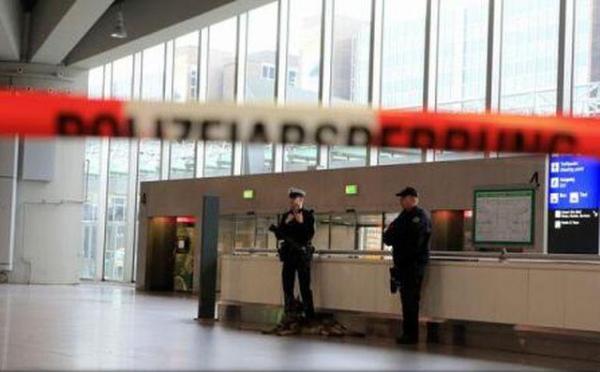 INCIDENT în Germania: Un terminal al aeroportului din Frankfurt, evacuat parțial