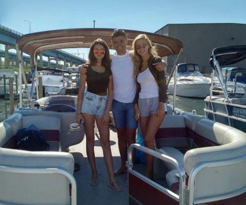 Iubita lui Cristian Boureanu oferă PRIMELE EXPLICAŢII ale incidentului în care a fost implicat fostul politician şi fiica acestuia