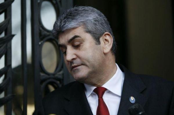 BREAKING NEWS. Gabriel Oprea şi-a înregistrat DEMISIA la Senat: Plătesc de fapt pentru că am îndrăznit să vorbesc despre interesul naţional, despre valori tradiţionale, despre Armată şi Biserică"