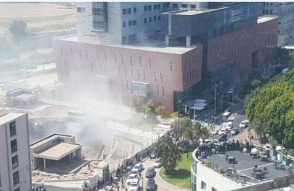 BREAKING NEWS: O macara s-a prăbuşit pe un şantier din Tel Aviv. Cel puţin 15 de oameni, prinşi sub dărâmături