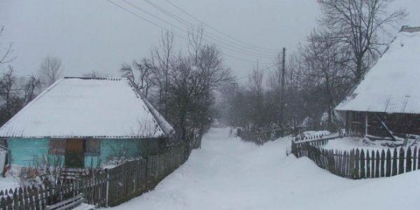 Ucisă de ger! Medicii au găsit-o într-o casă neîncălzită, au dus-o la spital, dar nu au mai salvat-o