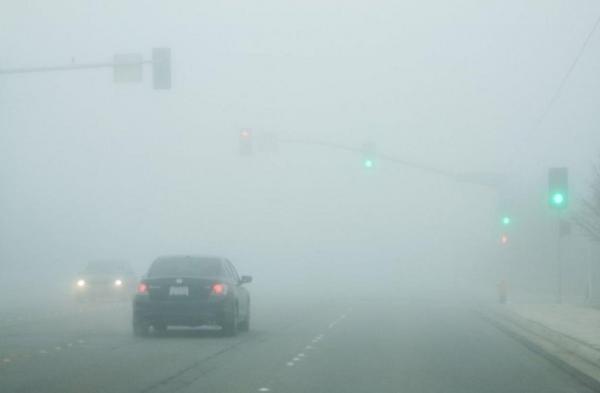 ALERTĂ METEO de CEAŢĂ densă, depuneri de chiciură şi POLEI, în următoarele ore. Ce zone sunt afectate