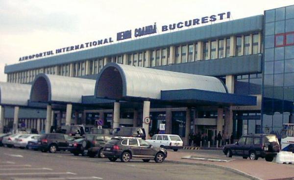 Ziua Unirii, pe Aeroportul Henri Coandă. SURPRIZA pregătită pentru pasageri
