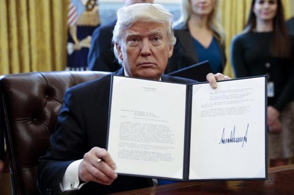 Donald Trump relansează un PROIECT CONTROVERSAT: "Vreau să-l văd construit!"