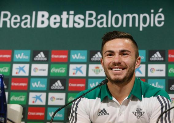 Steaua şi-a vândut unul dintre cei mai importanţi fundaşi, iar primul meci oficial al acestuia poate fi chiar împotriva lui Messi şi Neymar