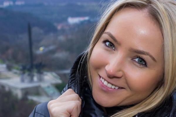 Octavia Geamănu revine în echipa Observator, după doar două luni de când a devenit mămică (FOTO, VIDEO)