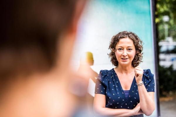 O timişoreancă plecată în Germania a fost aleasă viceprimar al Berlinului. Povestea de succes a româncei de la conducerea marii capitale