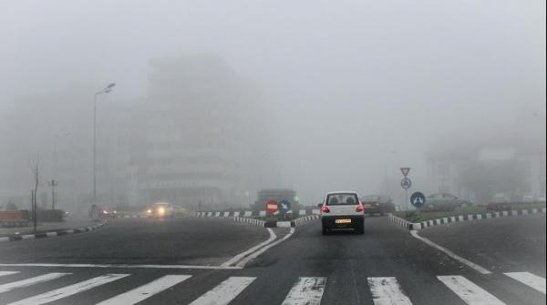 Cod galben de ceaţa în mai multe zone din ţară