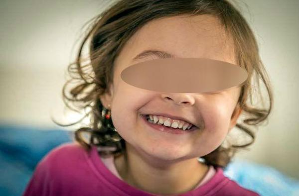 LACRIMI şi DURERE pentru Maya, fetiţa de trei ani moartă într-un accident din Italia! Familia are nevoie de bani pentru a-i aduce trupul acasă!