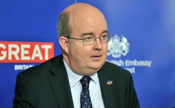 GEST EXTREM al ambasadorului Marii Britanii la Bucureşti! anunţ de ULTIMĂ ORĂ al reprezentanţei diplomatice a Regatului Unit