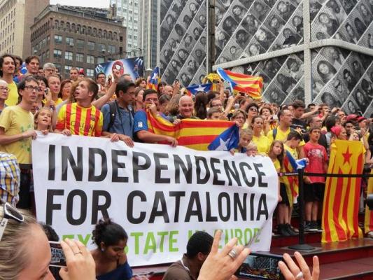 Un conflict fără sfârşit! Mai multe organizaţii catalane separatiste convoacă noi mitinguri de PROTEST în Barcelona!