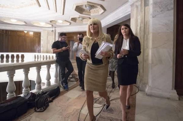 Elena Udrea susţine că "sistemul" a ameninţat-o că va fi arestată
