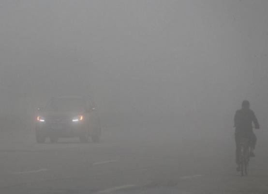 Atenţie, şoferi! Cod galben de ceaţă şi vizibilitate extrem de redusă, în mai multe zone din ţară