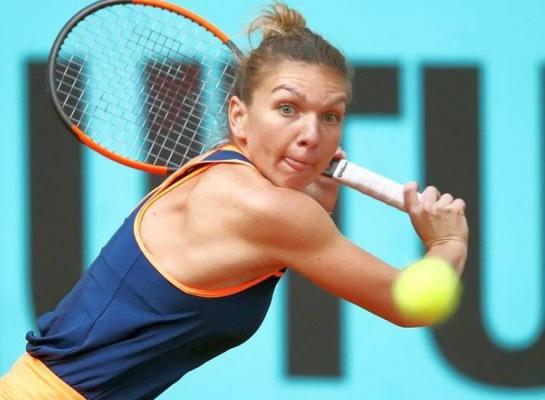 Victorie pentru Simona Halep în primul meci de la Turneul Campioanelor!