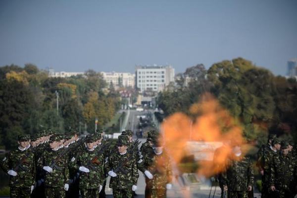 Ziua Armatei Române. Peste 75000 de oameni sunt așteptați la manifestările organizate în țară de Ziua Armatei şi Sfântul Dimitrie cel Nou
