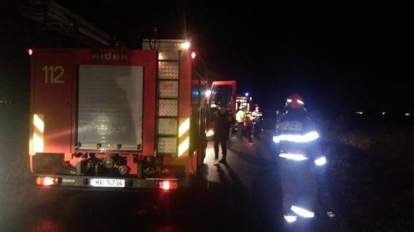ALERTĂ LA BREAZA! Locuitorii au fost EVACUAŢI, după un incendiu la un tren plin cu NITRAT DE AMONIU. 20 de trenuri au fost oprite în alte gări