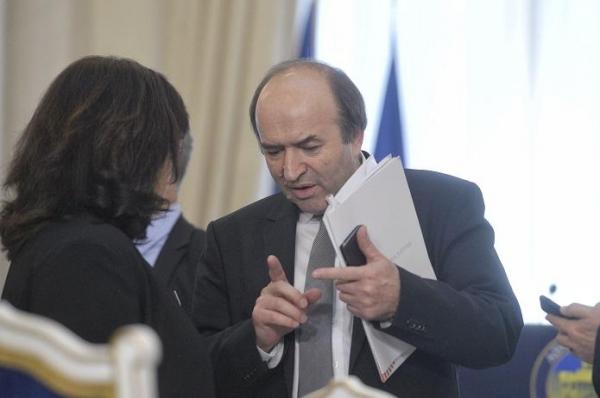 Procuror revocat de Kovesi, în audienţă la ministrul Tudorel Toader