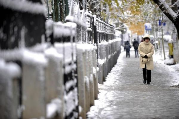 Meteorologii au anunţat CUM VA FI VREMEA în ultima lună a anului şi ce ne aşteaptă de Crăciun şi Anul Nou