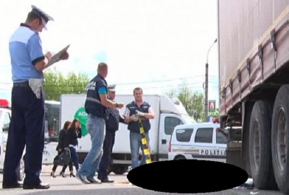 TERIFIANT! Femeie din Iaşi, LOVITĂ, UCISĂ şi TÂRÂTĂ de un TIR sute de metri. Şoferul a mers cu cadavrul agăţat până l-a oprit poliţia