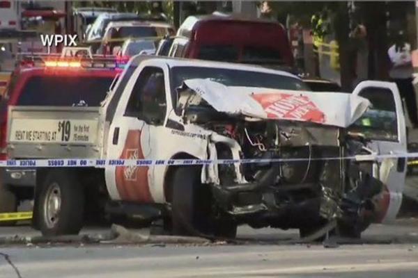 Victimele atentatului de la New York, majoritatea turişti. Un argentinian a plătit biletele colegilor pentru a sărbători în SUA cei 30 de ani de la terminarea liceului