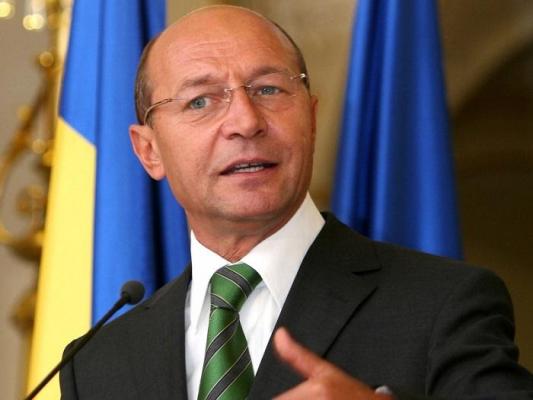 Traian Băsescu despre revoluţia fiscală: Asistăm la un spectacol riscant şi mincinos