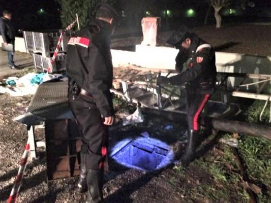 Tragedie în familia unor români din Italia! Un băieţel de 5 anişori a murit înecat, sub ochii tatălui, după ce a căzut într-un puţ, la o moară de măsline