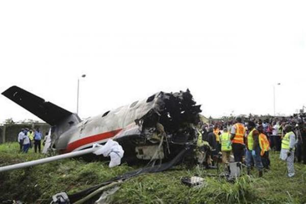 Incident aviatic în Rusia! Un avion de pasageri s-a prăbuşit în urmă cu puţin timp. Singurul supravieţuitor este un copil