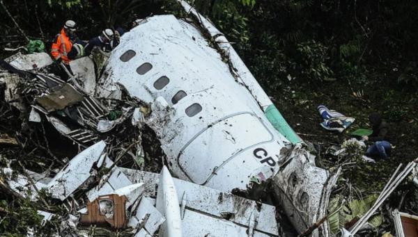 "La dracu! Suntem morţi". Care au fost ULTIMELE CUVINTE ale piloţilor, înaintea celor mai mari catastrofe aviatice din istorie!