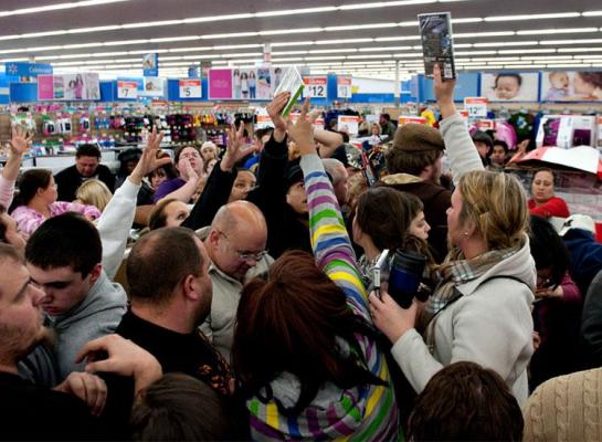 Black Friday 2017. Care sunt produsele care s-au epuizat în primele minute de Black Friday 2017 la eMAG