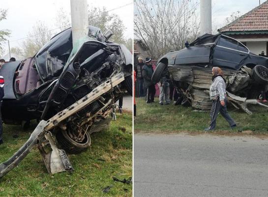 Accident TERIFIANT în judeţul Ilfov! Un BMW s-a încolăcit în jurul unui stâlp de beton - IMAGINI DRAMATICE