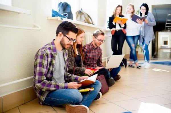 5 moduri prin care să îți plătești singur taxa, la facultate