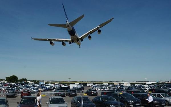 Zboruri afectate de vremea rea. Trei curse Bucureşti-Londra au fost anulate