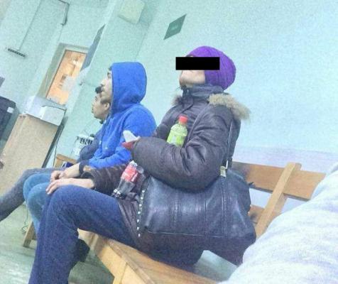 Caz șocant la Ploiești! O femeie a amenințat cu cuțitul călătorii, într-un autobuz. Poliția a intrat în alertă, după incidentele de la metroul bucureștean