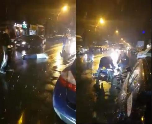 Scene de groază în București! Un tânăr care a pierdut la păcănele e snopit în bătaie de agenți de pază, chemați de angajați. Bărbatul e lovit cu pumnii și picioarele până cade lat la pământ (Video)