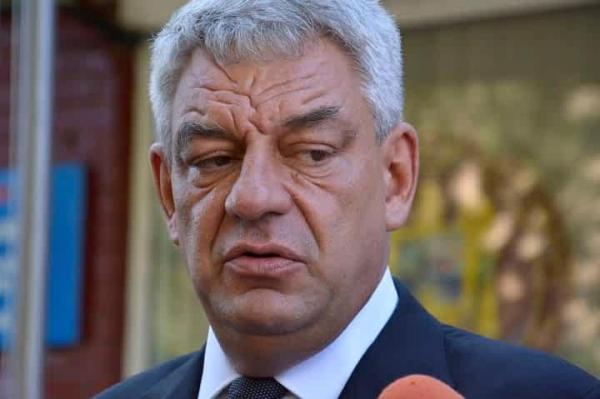 Premierul Tudose anunţă o întrevedere cu Mugur Isărescu şi critică BNR: "Păi, du-te, frate, acasă, dacă tot eşti persoană fizică!"