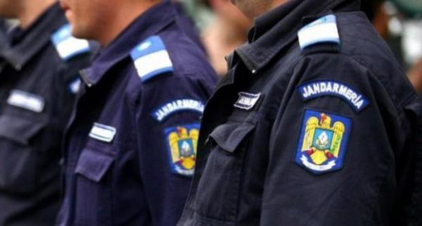 Jandarmeria face apel ca manifestanţii să îşi exercite dreptul la liberă exprimare în mod paşnic şi civilizat