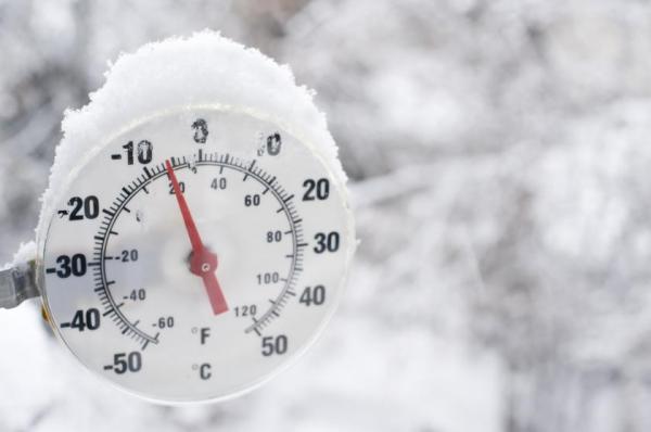 Avertisment meteo DE ULTIMĂ ORĂ: Cod galben de ger în trei sferturi din România. Temperaturi până la MINUS 20 de grade Celsius