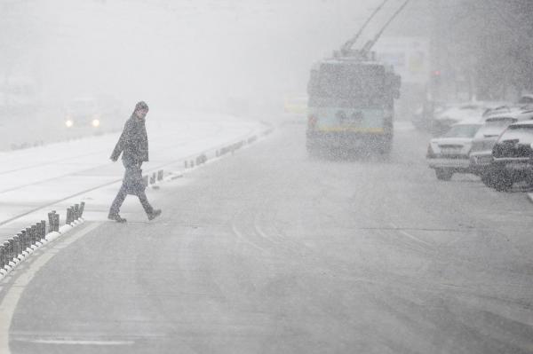 ULTIMA ORĂ! Alertă de VREME REA în mai multe zone din ţară. Trei sferturi din România, sub cod galben de GER
