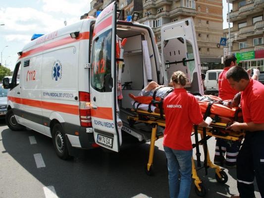 Situaţie DEZASTRUOASĂ la serviciile de AMBULANŢĂ în şapte judeţe